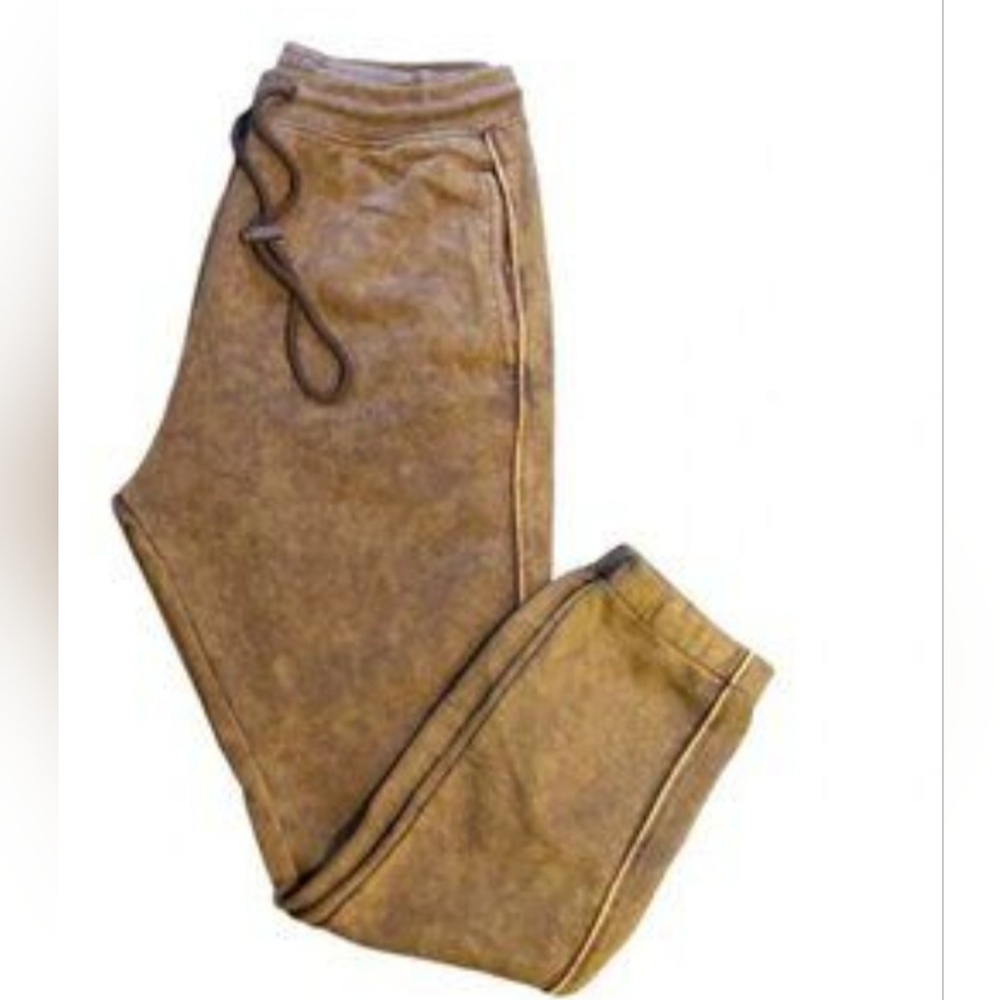 NWT Women's Alphalete Essential Jogger Pants Size: Small
